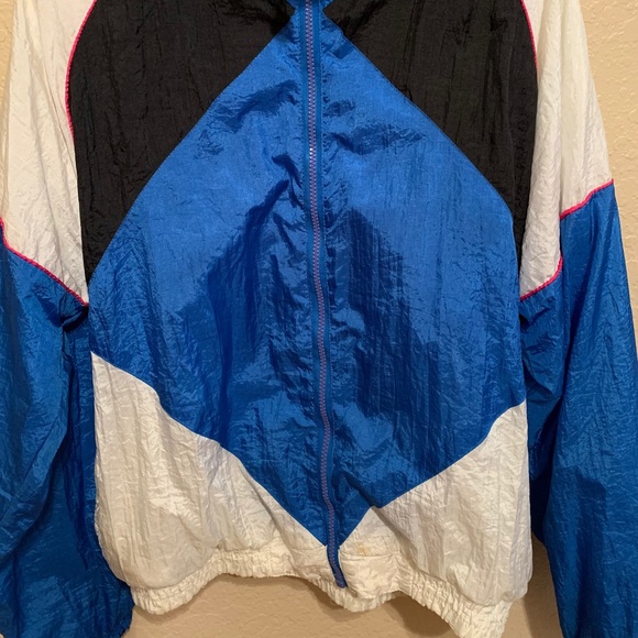 Vintage Windbreaker - Picture 3 of 7